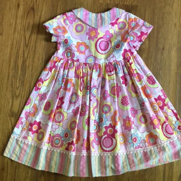 Baby Lulu dress 6x with matching leggings (4T) and hat. - Picture 4 of 10